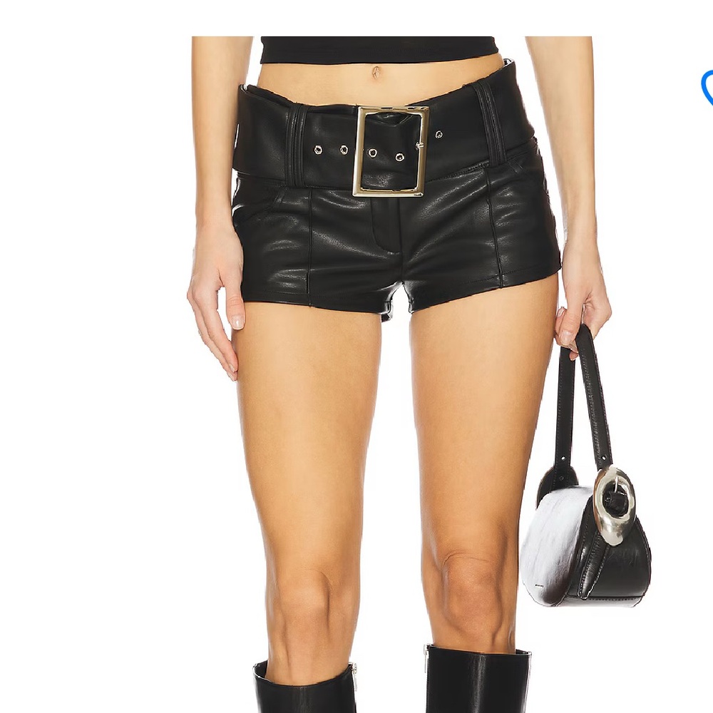 Superdown Karina Faux Leather Vest and Melania micro short - Picture 2 of 13